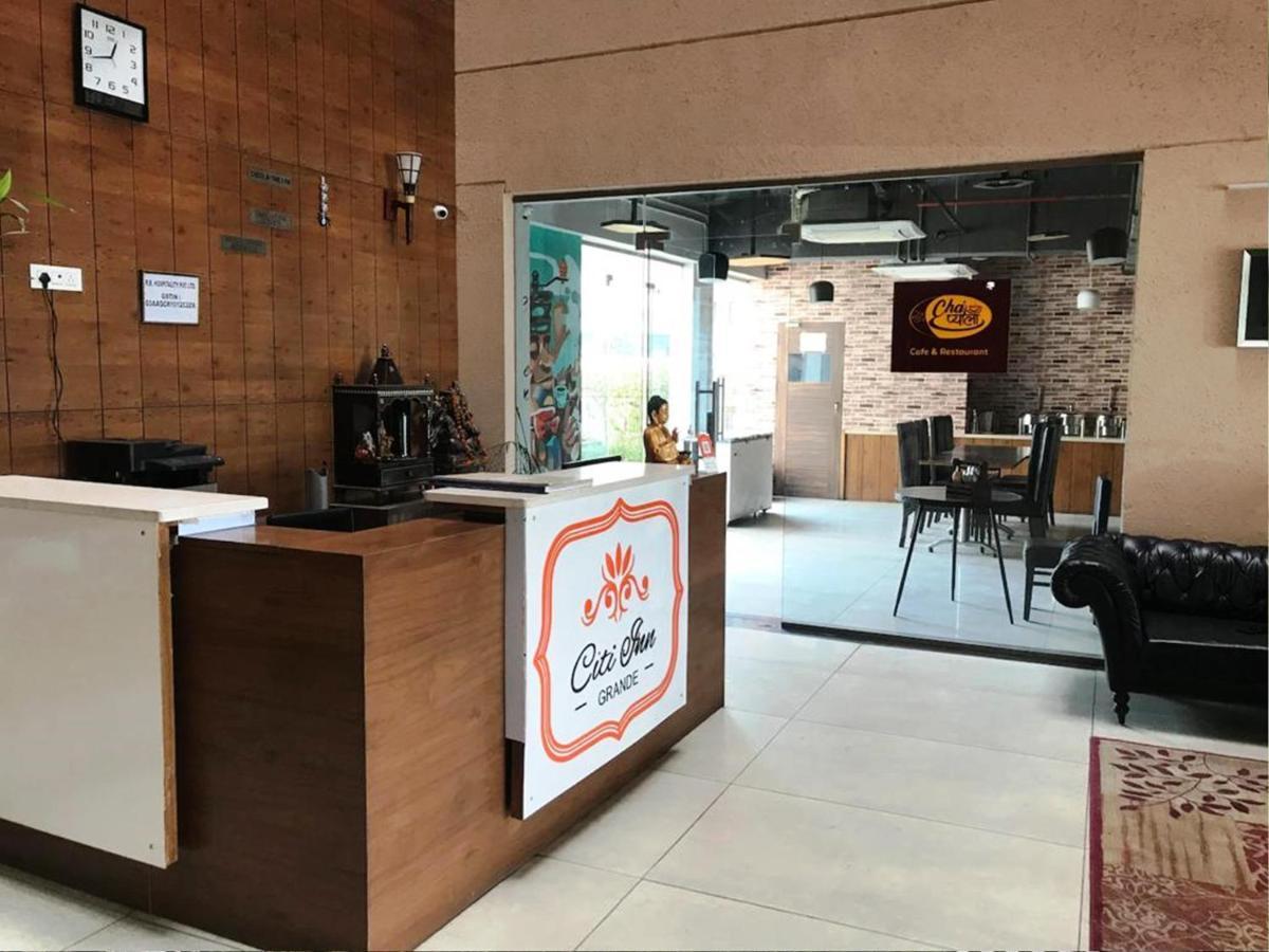 Hotel Citi Inn Grande Zirakpur Extérieur photo