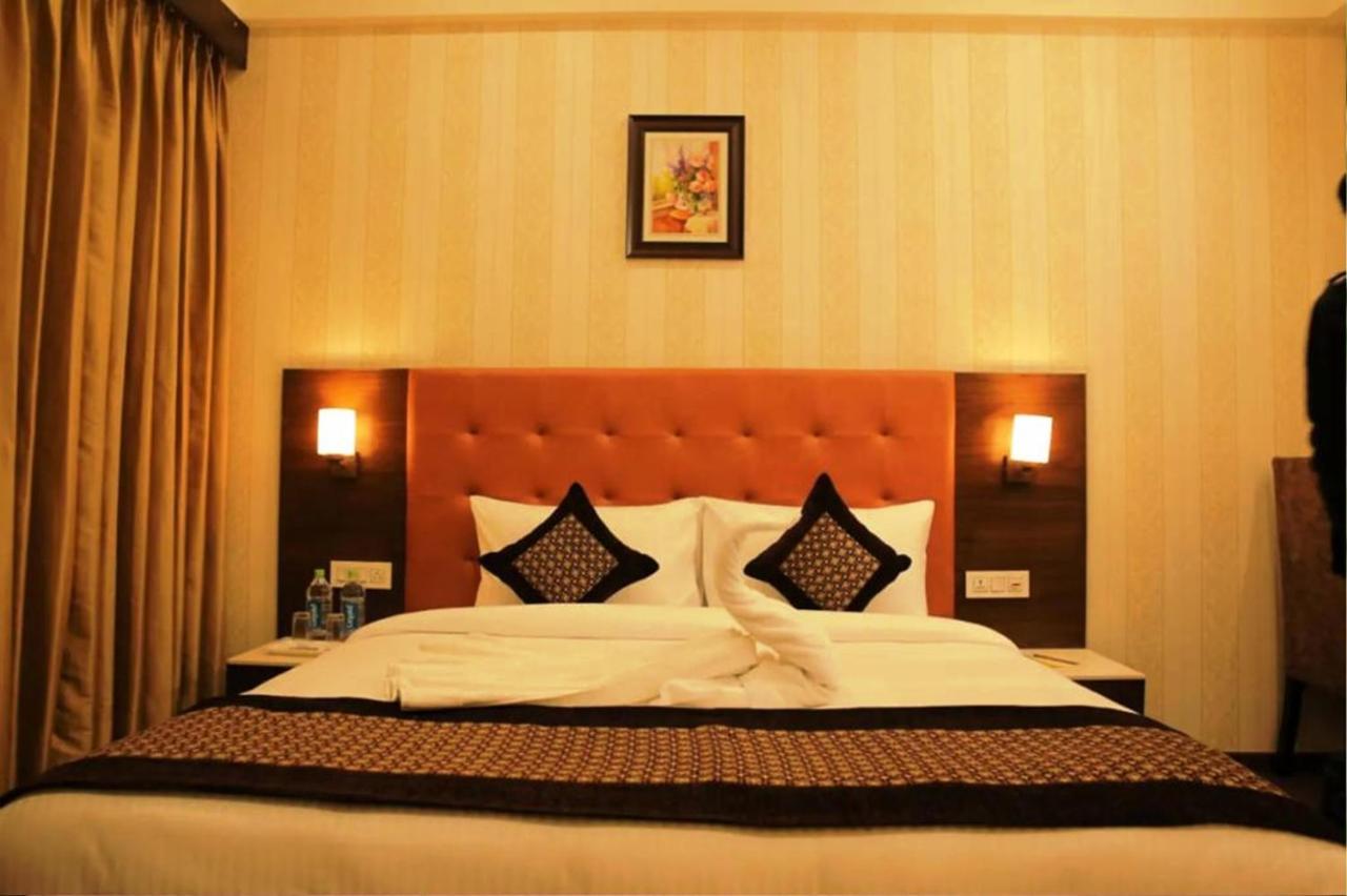 Hotel Citi Inn Grande Zirakpur Extérieur photo