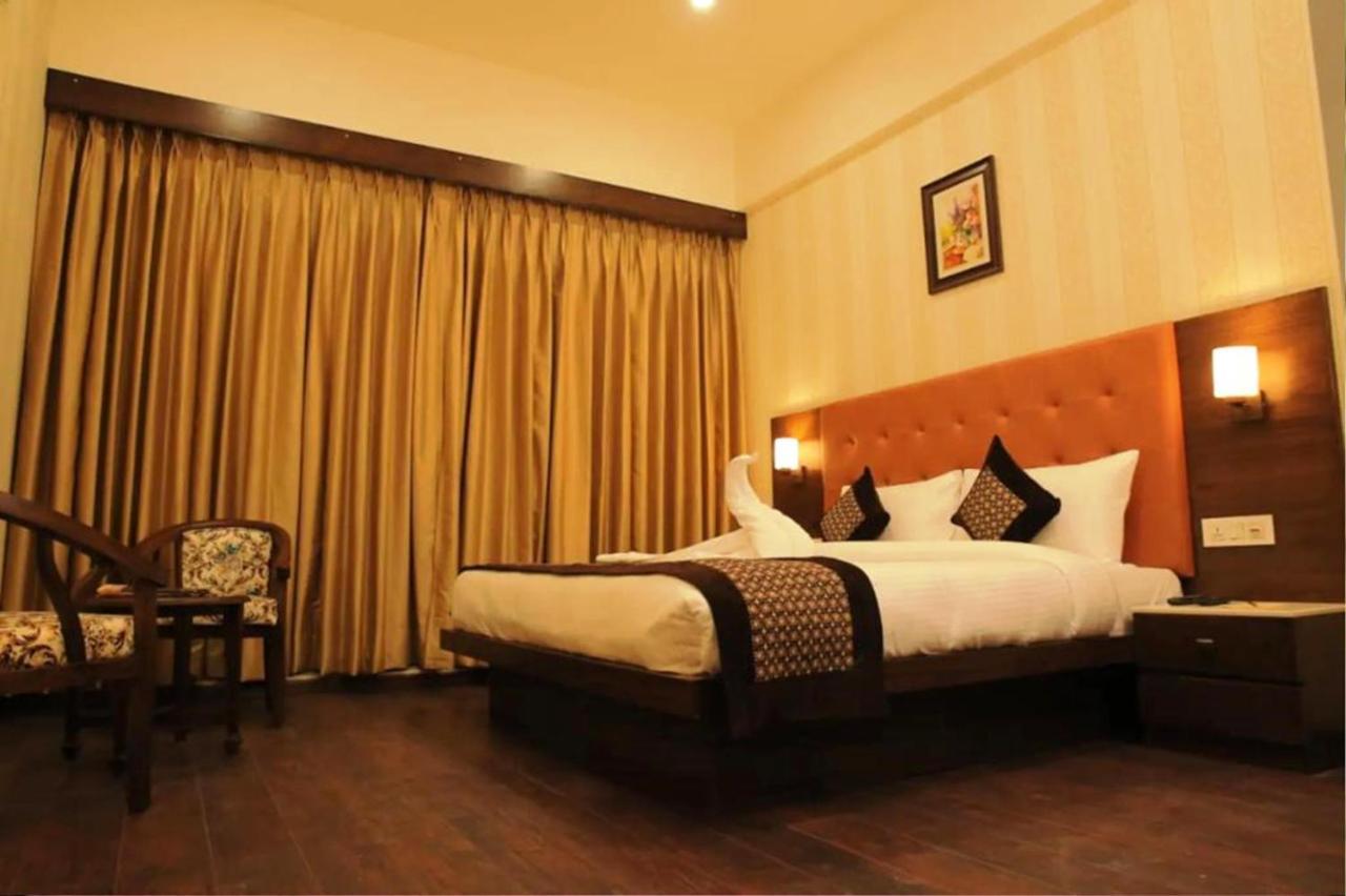 Hotel Citi Inn Grande Zirakpur Extérieur photo