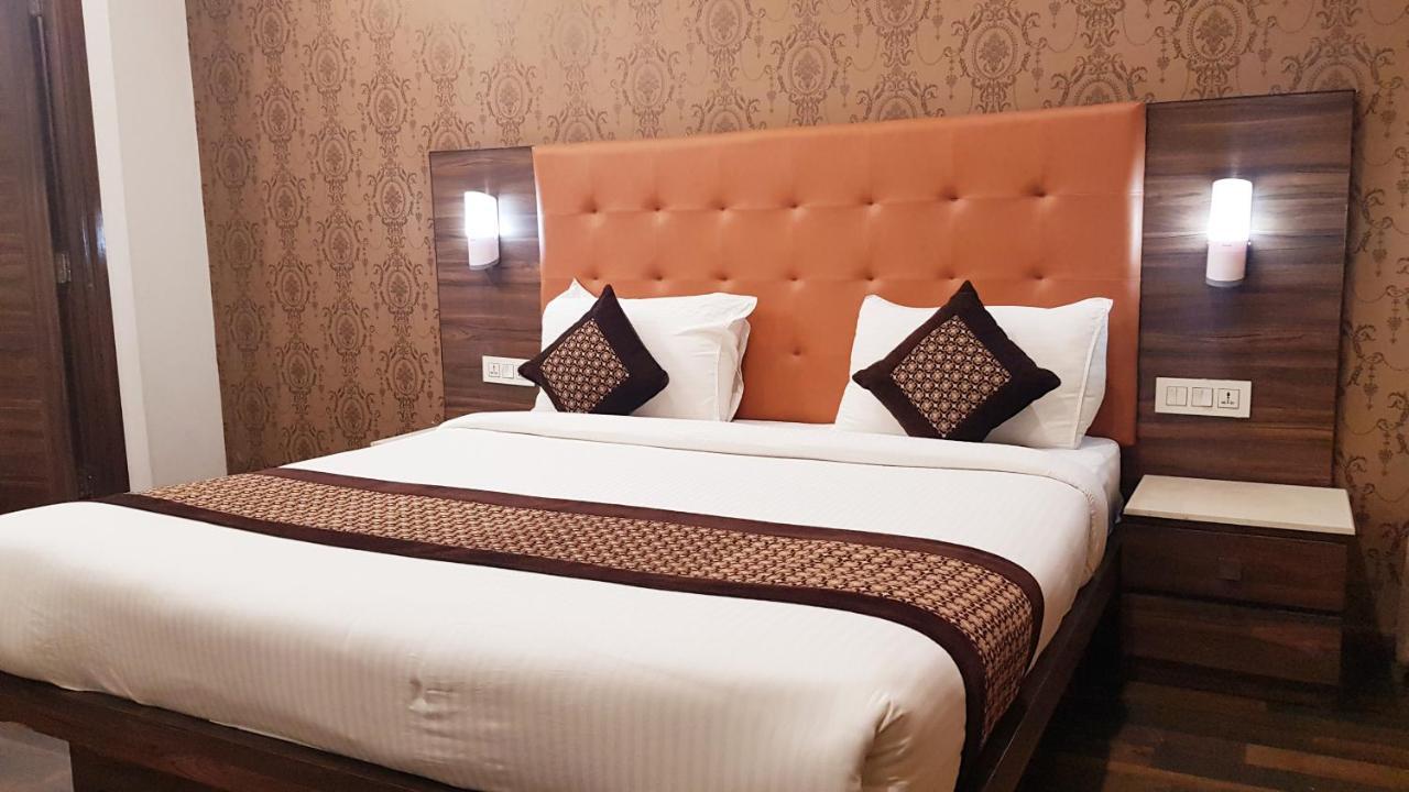 Hotel Citi Inn Grande Zirakpur Extérieur photo